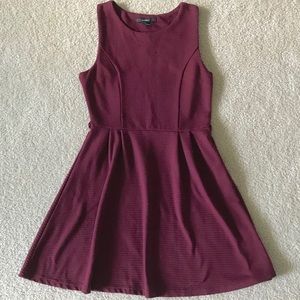 Forever 21 Maroon Skater Dress - Small